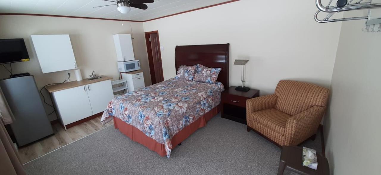 Super Nights Inn Sault Ste. Marie Dış mekan fotoğraf